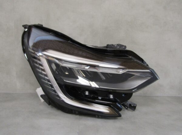 Koplamp Renault Captur 2 II LED Rechts 19-23 260104900R A1192/4K/8D