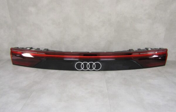 ACHTERLICHT AUDI Q8 4M8 LED FACELIFT 24- 4M8945095BB A1086/4K/11F