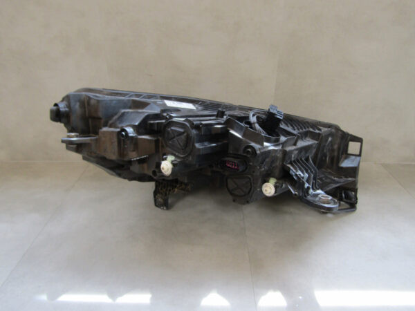 KOPLAMP SKODA ENYAQ FULL LED 20- 5LB941015A LINKS A1033/4K/13C