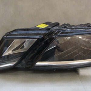 KOPLAMP SKODA OCTAVIA 3 III FACELIFT FULL LED 16-20 5E1941015F LINKS  S936/D110