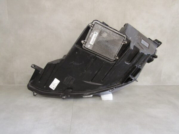 KOPLAMP TESLA S FACELIFT LED 16-20 RH RECHTS 00202039 S1107/E30