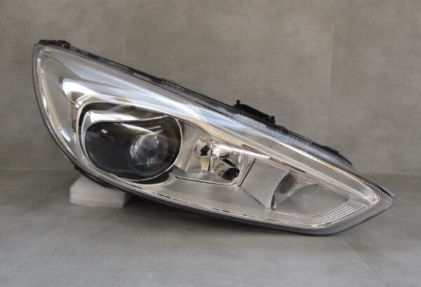 KOPLAMP FORD FOCUS MK3 III FACELIFT XENON 14-19 F1EB-13D154-AD RECHTS A1172/4K/4E