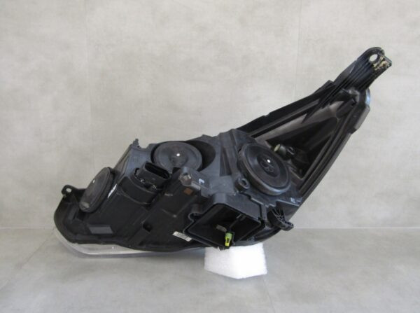 KOPLAMP FORD FOCUS MK3 III FACELIFT XENON 14-19 F1EB-13D154-AD RECHTS A1172/4K/4E