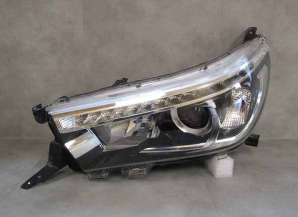 KOPLAMP TOYOTA HILUX 8 VIII LED 15-20 LINKS S1015/4K/8G