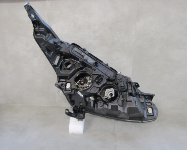 KOPLAMP PEUGEOT 208 1 I FACELIFT LED 15-19 9810805780 LINKS A989/5K/5A