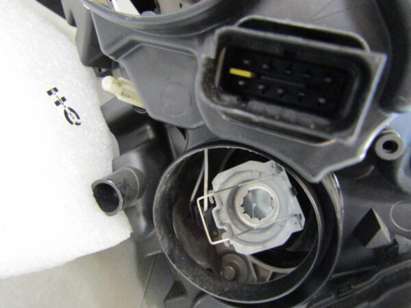 KOPLAMP PEUGEOT 208 1 I FACELIFT LED 15-19 9810805780 LINKS A989/5K/5A