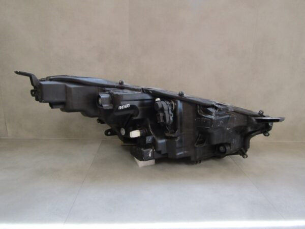 KOPLAMP TOYOTA YARIS IV 4 LED LH 20- LINKS S1032/F80