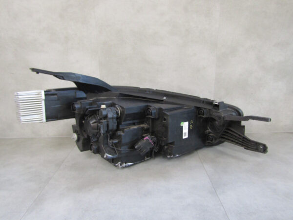 KOPLAMP MG ZS I FACELIFT FULL LED 19- 10550753 LINKS A1050/4K/12D