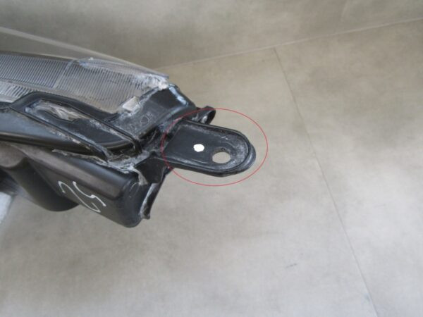 KOPLAMP TOYOTA YARIS IV 4 LED RECHTS RECHTS MAZDA 2 20- S1084/K4/9A