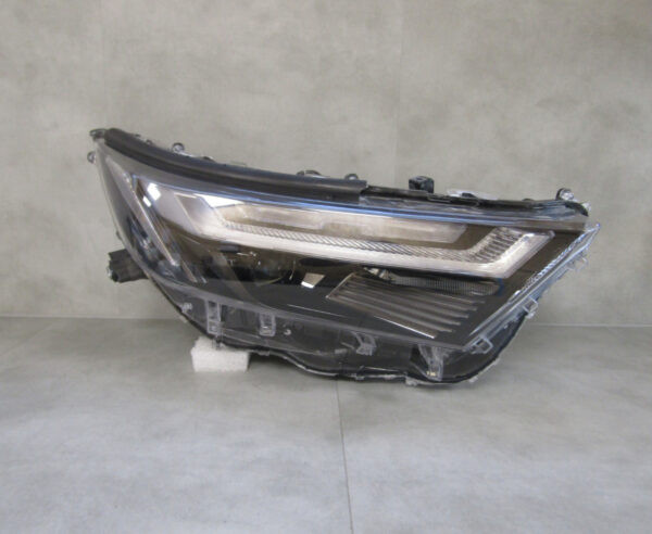 KOPLAMP TOYOTA RAV 4 IV FACELIFT FULL LED 21- RECHTS A1049/D77