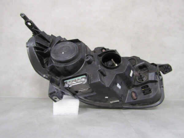 KOPLAMP TOYOTA PROACE 2 II XENON 16-23 9808589980-00 LINKS A1039/4K/13E