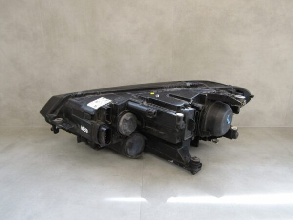 Koplamp VW VOLKSWAGEN TOURAN III 3 5TB Standaard 15- 5TB941006A Rechts A1165/4K/10D
