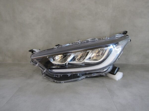 KOPLAMP TOYOTA YARIS IV 4 MAZDA 2 LED LH LINKS 20- A1157/4K/10B