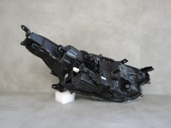 KOPLAMP TOYOTA YARIS IV 4 MAZDA 2 LED LH LINKS 20- A1157/4K/10B