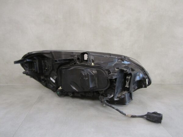KOPLAMP Volvo XC60 1 I FACELIFT XENON 13-17 LH LINKS S1104/C56