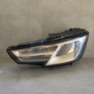 Koplamp Audi A4 B9 Xenon 15-19 8W0941005 LINKS A1058/4K/10D