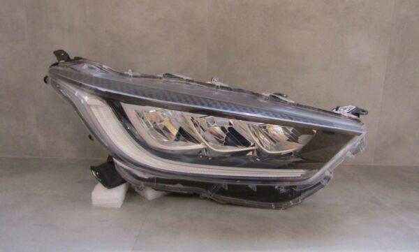 KOPLAMP TOYOTA YARIS IV 4 LED RECHTS MAZDA 2 20- A1164/4K/9G