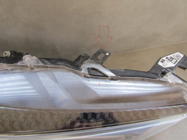 KOPLAMP TOYOTA YARIS IV 4 LED RECHTS MAZDA 2 20- A1164/4K/9G