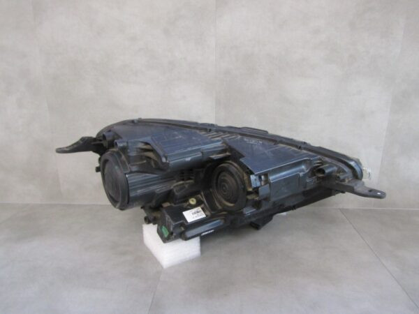 KOPLAMP FORD ECOSPORT 2 II FACELIFT NORMALE LENS 17- LINKS A1118/4K/10F