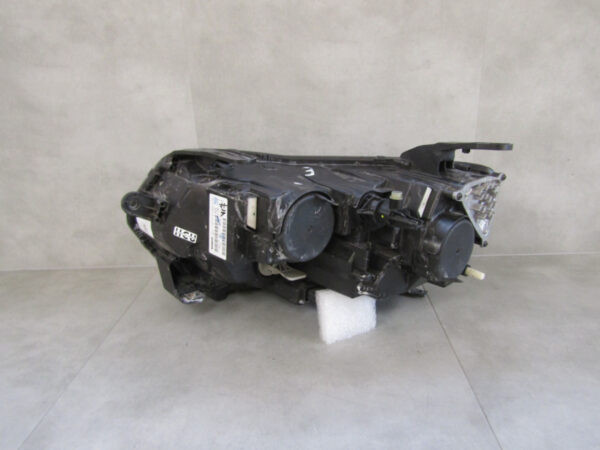 Koplamp DACIA DUSTER 2 II Standaard met LED 17-21 260101133R RECHTS A1047/E107