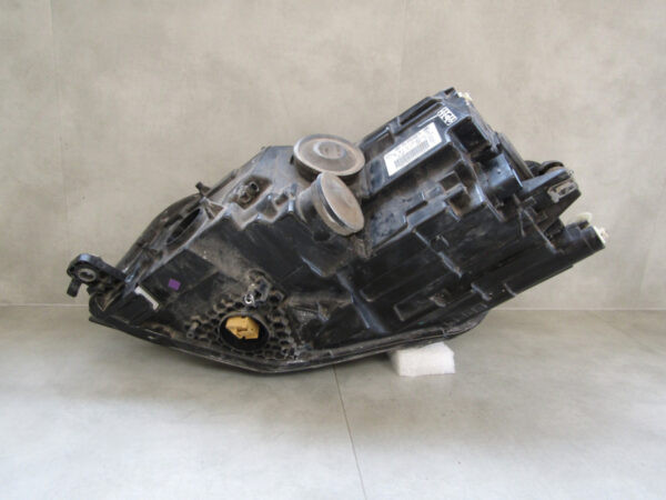 Koplamp VW VOLKSWAGEN CADDY III 3 FACELIFT XENON 15-20 2k1941032A RECHTS S974/4K/6E