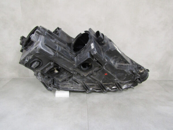 Koplamp VW VOLKSWAGEN SHARAN II 2 FACELIFT 15-22 XENON 7N1941033D LINKS S943/B210