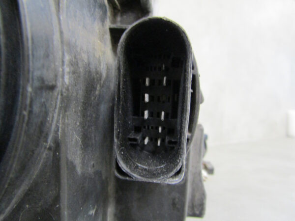 Koplamp VW VOLKSWAGEN SHARAN II 2 FACELIFT 15-22 XENON 7N1941033D LINKS S943/B210