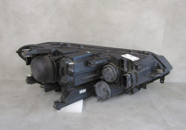 Koplamp VW VOLKSWAGEN TOURAN 2 II 5TB 15- Links 5TB941005A A1184/5K/4E