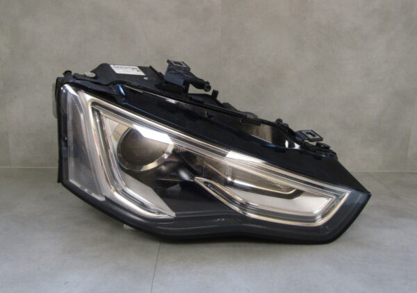 KOPLAMP AUDI A5 8T FACELIFT 11-16 XENON DRAAIEND RECHTS S937/C25