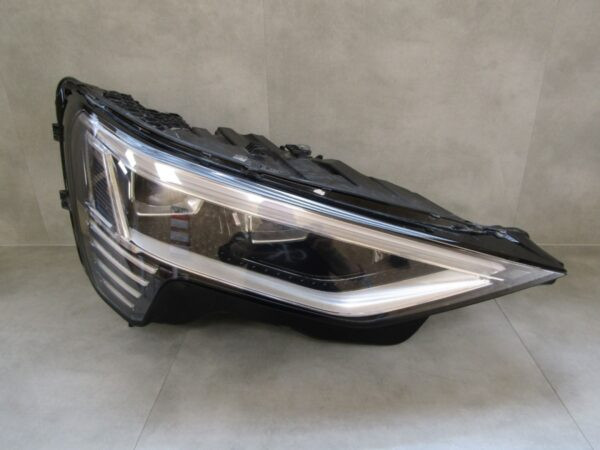 Koplamp Audi E Tron 4KE ETRON FULL LED 18- 4KE941040D RECHTS Q971/K4 5F