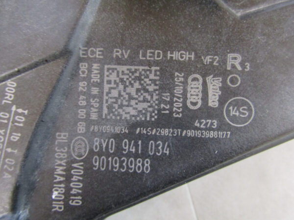 Koplamp Audi A3 8Y0 FULL LED 20- RH 8Y0941034 RECHTS Q870/K4 4E