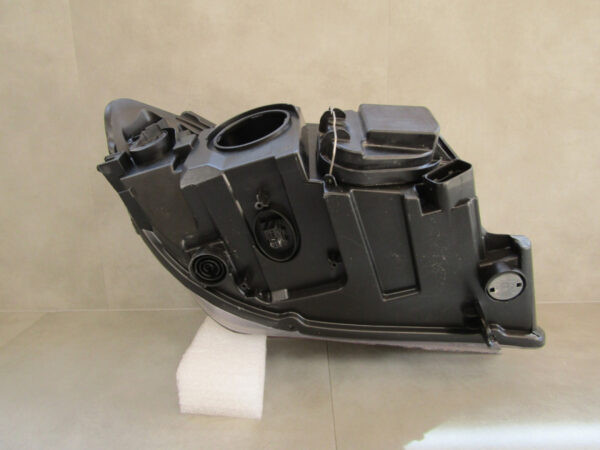 KOPLAMP BMW X1 E84 koplamp XENON 09-12 6311 2990013 RECHTS Q861/K4 4G