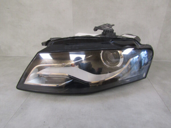 Koplamp Audi A4 B8 XENON 07-11 8K0941003P LINKS Q891/K4 15G
