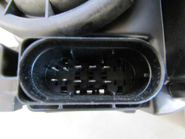 Koplamp Mercedes C Klasse W204 XENON 07-11 RECHTS A2048203061 Q969/K4 5F