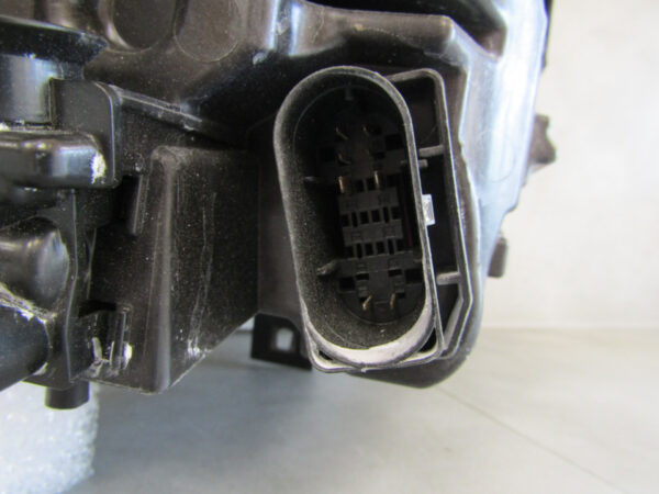 Koplamp Mercedes B Klasse W247 FACELIFT MULTIBEAM 23- RECHTS Q908/E210
