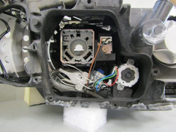 KOPLAMP BMW 3 SERIE E90 FACELIFT XENON LINKS 08-12 7202583 S997/4K/7F