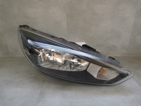 Koplamp Ford Focus MK3 FACELIFT STANDAARD 14-19 F1EB-13W029 RECHTS Q970/K4 5F