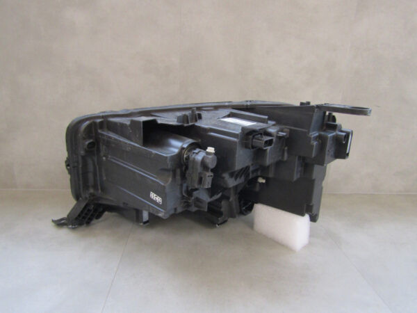 KOPLAMP CITROEN E-C3 C3 IV 4 LED 24- 9851349080 RECHTS S881/K4/3E