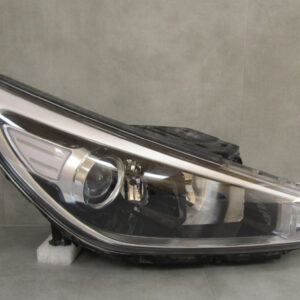 KOPLAMP HYUNDAI I30 III NORMALE LENS 17-20 RH RECHTS 92102G4020 S1103/E82