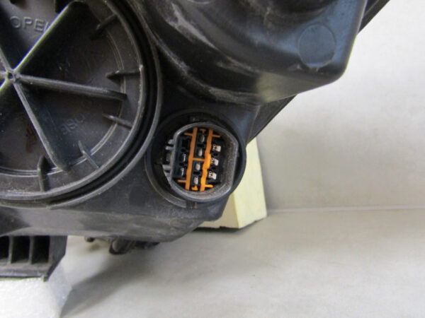 KOPLAMP HYUNDAI IX20 IX 20 STANDAARD 10-15 RECHTS S864/K4/2B