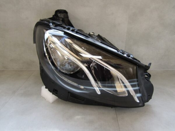 KOPLAMP Mercedes E Klasse W213 LED HIGH PERFORMANCE 16-20 A2139064004 RECHTS Q1001/K4 7G