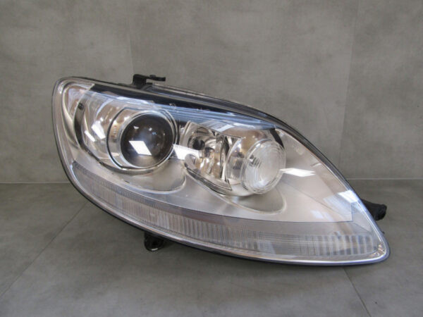 KOPLAMP VOLKSWAGEN VW Golf V Plus XENON 05-09 RECHTS Q860/K4 3B