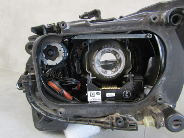 KOPLAMP VOLKSWAGEN VW Golf V Plus XENON 05-09 RECHTS Q860/K4 3B