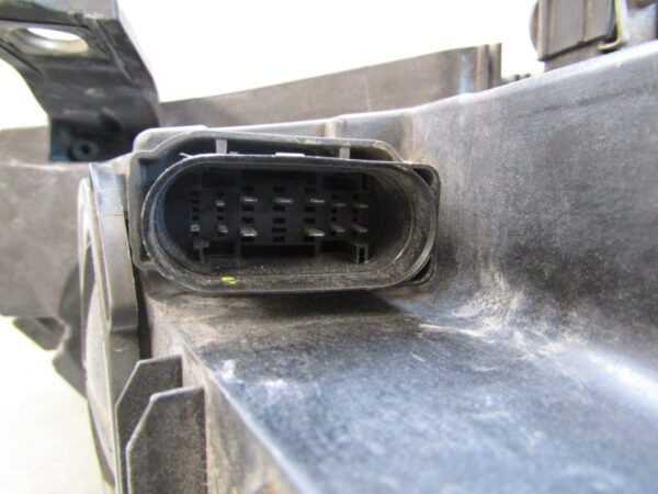 Koplamp Audi Q3 8U0 FACELIFT XENON 14- 8U0941006C RECHTS Q980/K4 6G