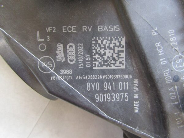 Koplamp Audi A3 8Y0 LED 20- 8Y0941011 LINKS Q991/K4 8B