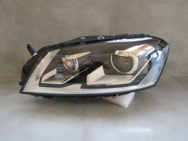 KOPLAMP VW VOLKSWAGEN Passat B7 XENON + LED 10-14 3AB941751 LINKS Q987/K4 6B