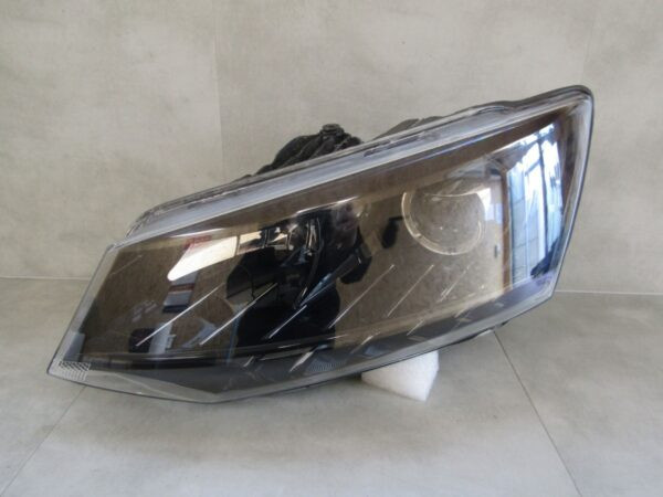 Koplamp Skoda Fabia 3 III NORMALE LENS + LED 14-17 6V1941015B LINKS Q935/K5 16G