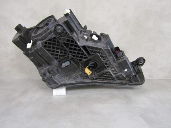 KOPLAMP SKODA SUPERB 3 III XENON 15-19 LH LINKS 3V1941015B S1099/B71