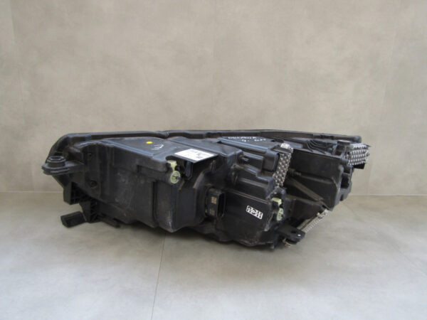 KOPLAMP SKODA OCTAVIA 4 IV FACELIFT 24- FULL LED CRISTAL COMPLEET 5E4941036 RECHTS