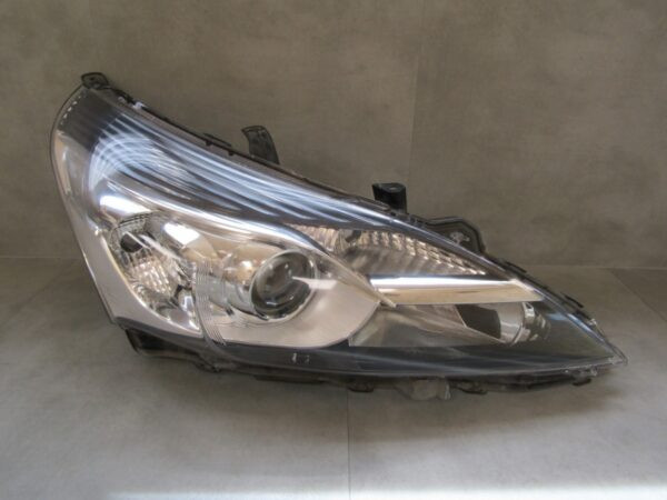 KOPLAMP Toyota Verso FACELIFT NORMALE LENS 13-18 81130-0F161 RECHTS Q1006/K5 2C